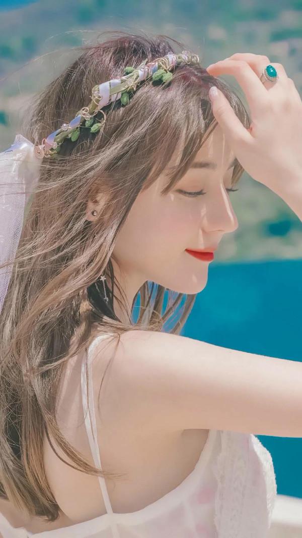 被迪麗熱巴美到了