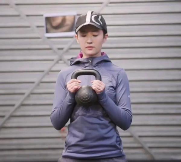 長胖顯壯怎麼辦?劉亦菲暴瘦10斤顯苗條,3個方法很有效 長胖顯壯怎麼辦?劉亦菲暴瘦10斤顯苗條,3個方法很有效