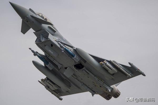 超過150公里！霹靂-15如何趕美超歐，躋身全球空空導彈最前列？