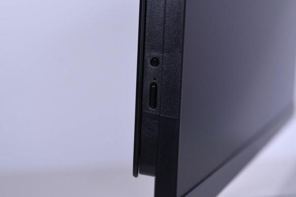 居然如此簡約 同方精銳Z1-557一體機開箱+拆解