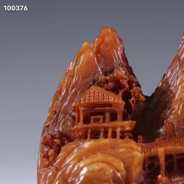 舊藏 壽山石人物故事山子筆架規格：高7cm長12.5cm寬5.5cm重470g