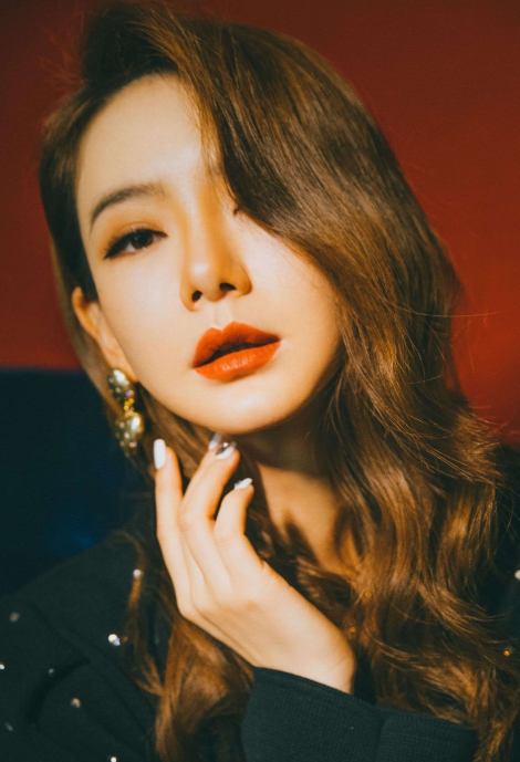 好看的皮囊千篇一律，普通人如何在變美的同時提高辨識度？