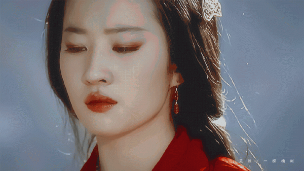 《銅雀臺》中的劉亦菲，翩若驚鴻，美得讓人驚豔