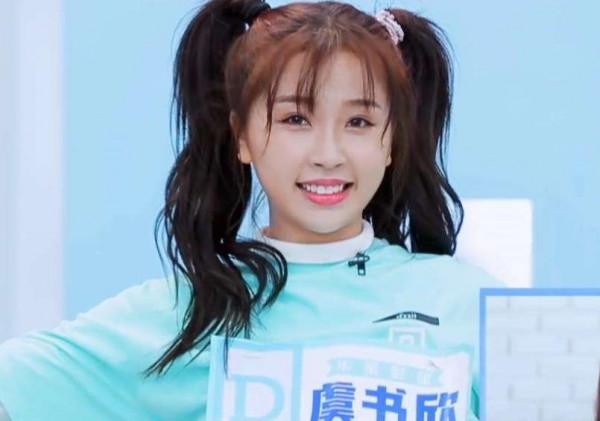 選美第一成鞠婧禕師妹，後失去至親痛苦不堪，卻也難逃黑粉吐槽