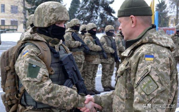 俄軍亞核武器出現！碉堡將變焚燒爐：數千駐烏美軍只能蜷縮排戰壕