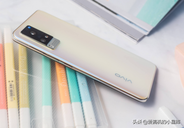 從3498元跌至2999元，蔡司鏡頭+5nm晶片+128GB，還有120Hz高刷