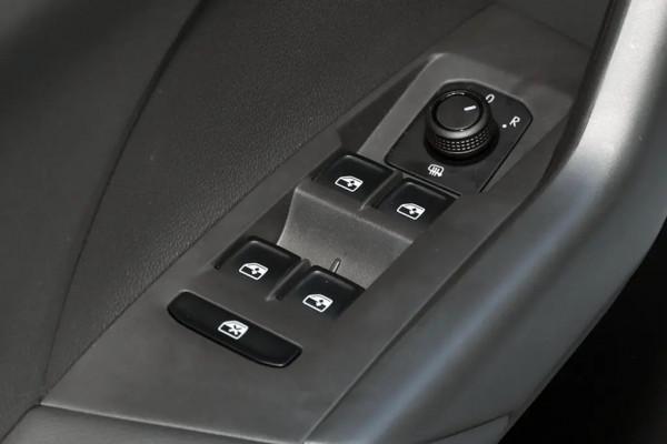 途鎧VS探影，兄弟車型之爭！