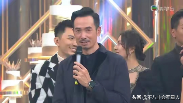 6位香港的“師奶殺手”，發福邋遢，走穴商演，離婚帶女，不容易