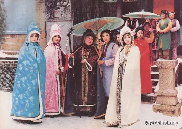 夠了,請娛樂圈停止批次生產趙露思 夠了,請娛樂圈停止批次生產趙露思