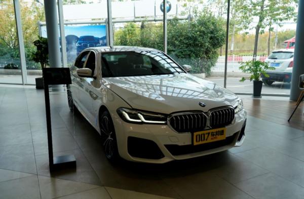 豪車保養一定貴？看看養一臺寶馬5系每月花銷多少？