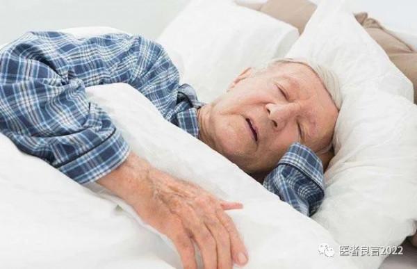 無論男女，50歲均是壽命決定期，長壽還是短命，就看這5種表現