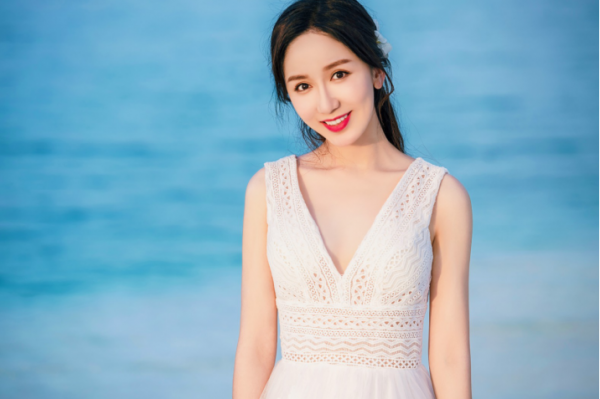 空氣裡有酵母？九億少女的夢變油膩，頂流鹿晗都難逃發福