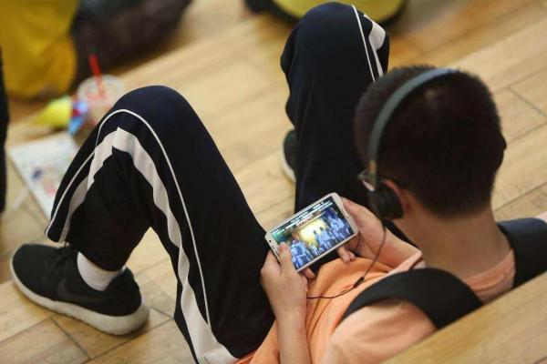 日本手機市場怪象：中國品牌全盤皆輸，蘋果的份額卻接近一半