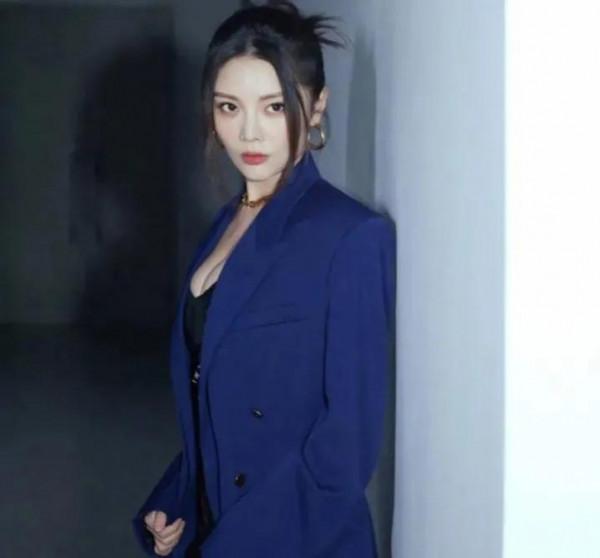 《雪中悍刀行》打戲意難平，兩部“真”動作新片為你壓驚填坑