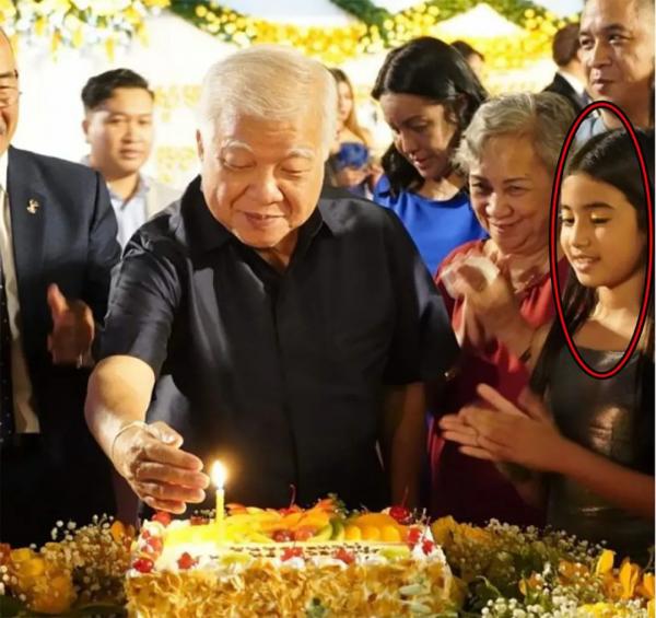 10歲柬埔寨公主真驚豔,倆公主來中國留學,比凱特女兒夏洛特還美 10歲柬埔寨公主真驚豔,倆公主來中國留學,比凱特女兒夏洛特還美