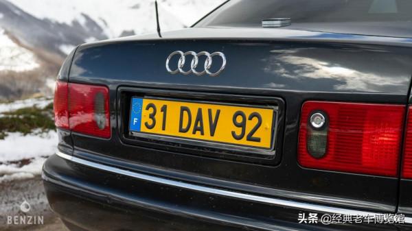 第一代奧迪A8頂配6.0W12，日耳曼D級豪車的曠世之作