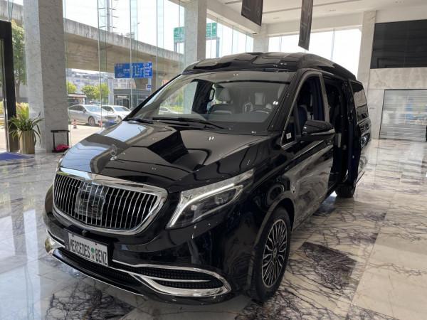 內外兼修的豪華定製賓士V260L豪華MPV 內外兼修的豪華定製賓士V260L豪華MPV