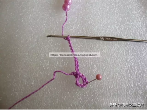 普通的珠子，這樣一鉤，就是一條時尚的項鍊了（附教程）