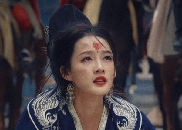 小紅靠捧,大紅靠命,這3位捧不紅的女星,各有“缺點” 小紅靠捧,大紅靠命,這3位捧不紅的女星,各有“缺點”