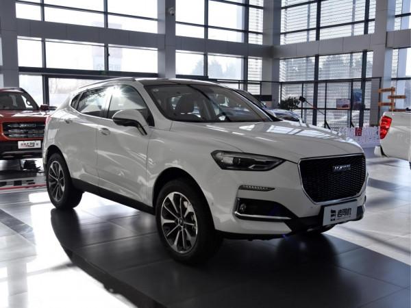 實惠的緊湊型SUV，實拍哈弗F5，油耗6.6L