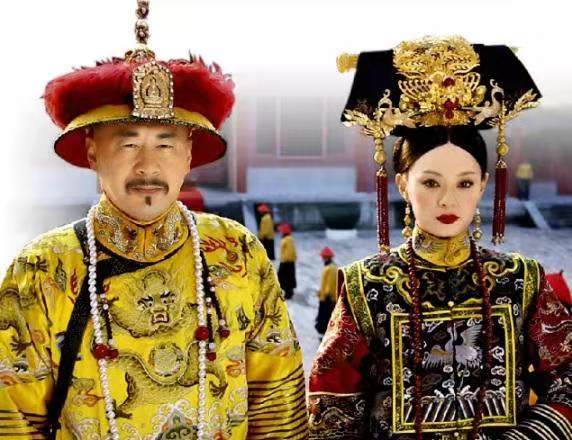 選角與原著不符,卻火得一塌糊塗,這5位男星靠什麼開掛了? 選角與原著不符,卻火得一塌糊塗,這5位男星靠什麼開掛了?