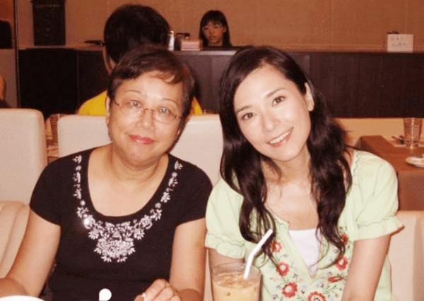 當紅女星郭羨妮：嫁普通的河南小丈夫，給農村公婆買房