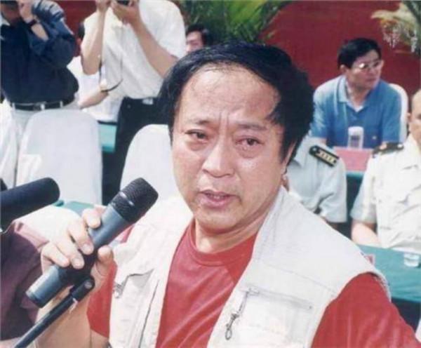 &OpenCurlyDoubleQuote;瞎折騰&rdquo;牛群：拋下馮鞏當縣官，卸任後，做夢都想跟馮鞏合作