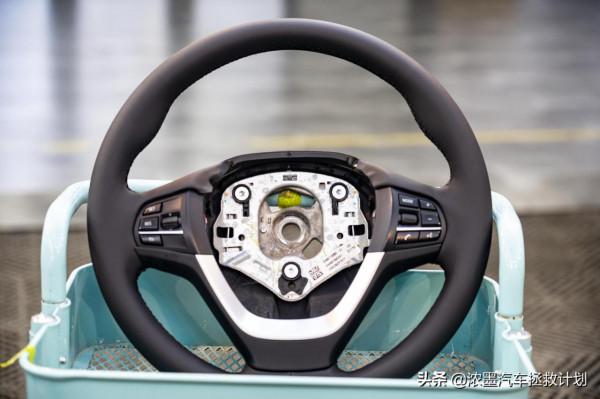 完美銳變｜修復整備一臺寶馬X3，涅槃重生的路上每一程都愈顯非凡