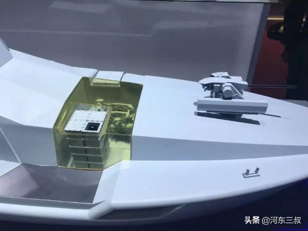 中船重工超級無人艇現身航展，四面相控陣雷達加垂髮成全球唯一