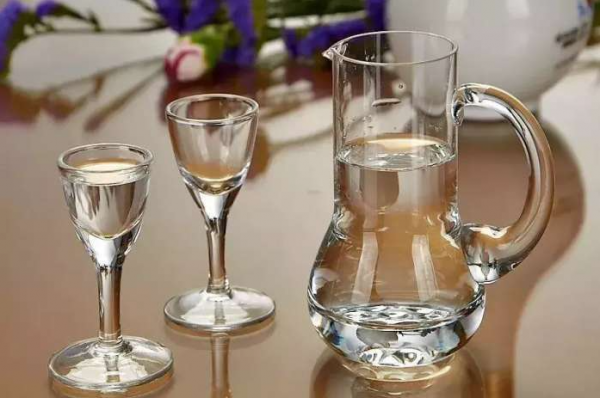 70後愛喝的3款白酒，90後雖然不愛喝，但都是好喝不貴的純糧食酒