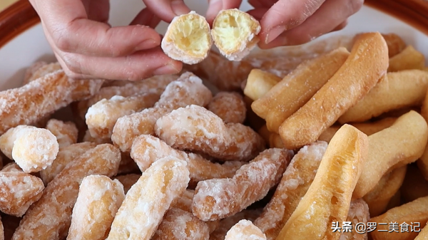過年少不了的零食做法,有雞蛋就能做,香甜酥脆,學會不用買了 過年少不了的零食做法,有雞蛋就能做,香甜酥脆,學會不用買了