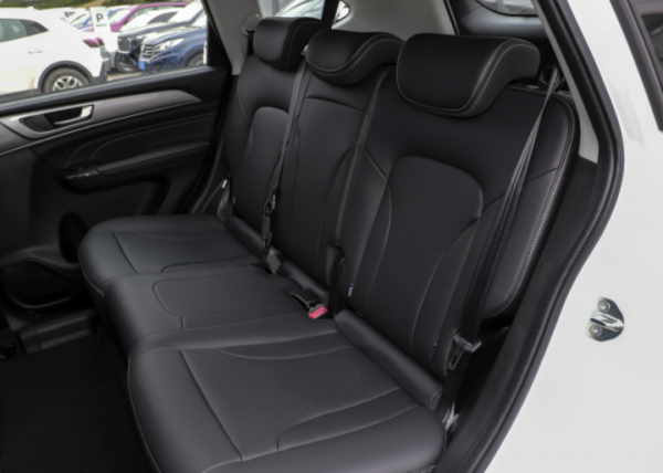 10萬級高性價比SUV誰更出彩？凱翼炫界Pro對比哈弗M6