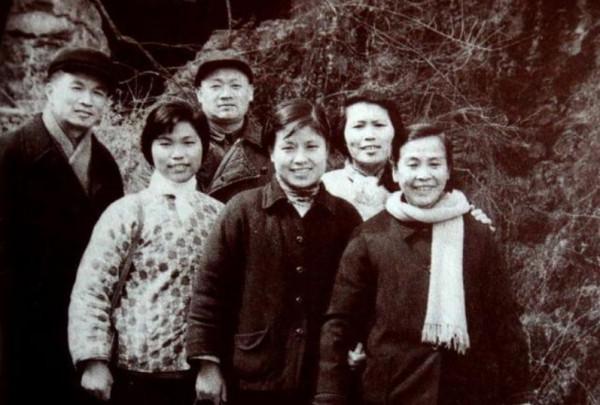 毛澤東的外孫女孔冬梅，曾敘述無奈事實：我不想活在外公的光環下