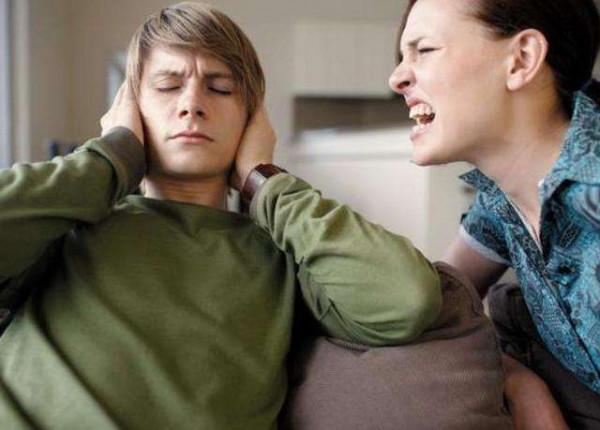 當你控制不住自己的脾氣的時候，很小心是肝氣鬱結了