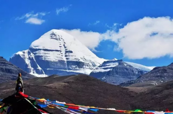 中國最美十大雪山，你去過幾個？