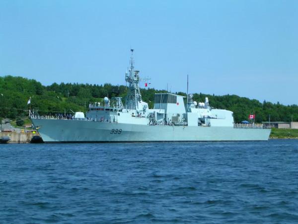 加拿大主力戰艦，反潛反艦防空樣樣精通，號稱北大西洋海上獵手