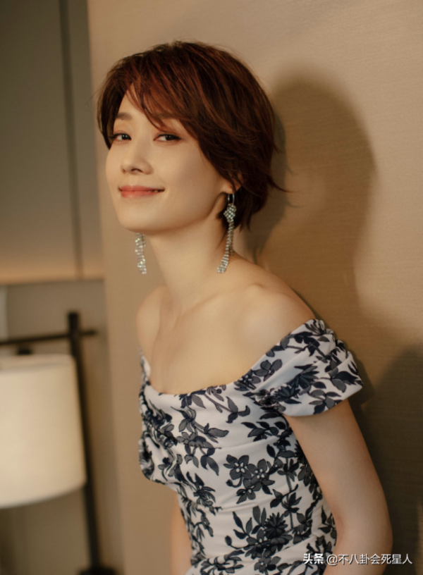 4位越老越有韻味的女星，江珊的溫柔，梅婷的大方，小花們比不了