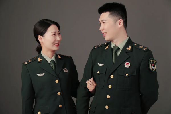 2021，第71集團軍喜迎7對“夫妻兵”入列