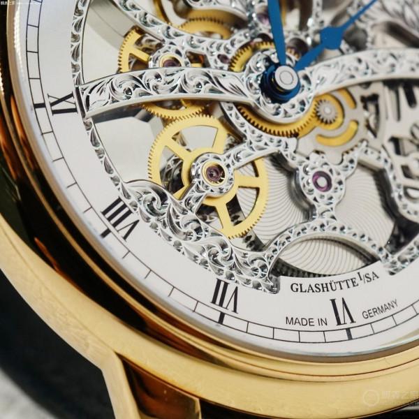 20萬“手工雕花”，這隻表，且買且珍惜