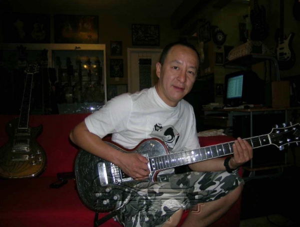 田震:我一生正直,摔話筒揭“潛規則”,和那英鬧掰,但我不後悔 田震:我一生正直,摔話筒揭“潛規則”,和那英鬧掰,但我不後悔