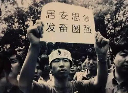 22年前,炸燬我國駐南斯拉夫大使館的“罪魁禍首”,下場如何? 22年前,炸燬我國駐南斯拉夫大使館的“罪魁禍首”,下場如何?