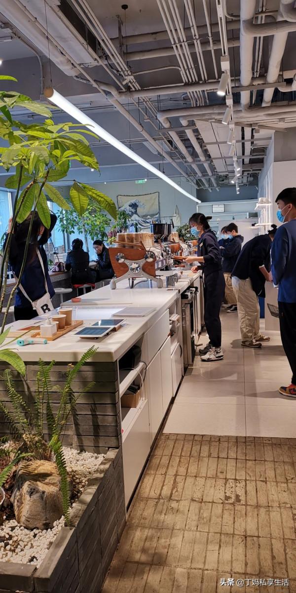 大火燒掉的繁華即將回歸,隆福寺變身美食、美酒、最美書店打卡地 大火燒掉的繁華即將回歸,隆福寺變身美食、美酒、最美書店打卡地