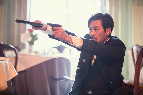 八分鐘電影：韓國千面影帝河正宇十大高分電影