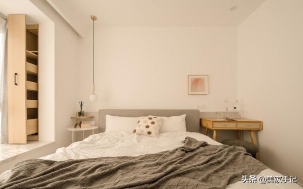 一入他家就被溫馨治癒的氛圍給迷住，全屋明亮又幹淨，太有品味了