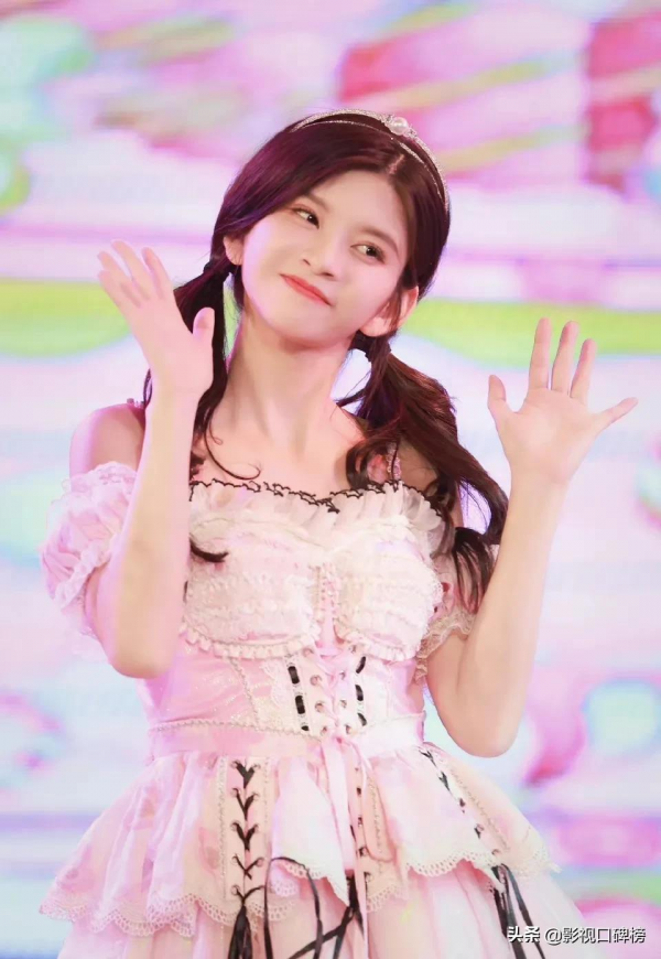 鞠婧禕參加林思意的畢業公演，曾經輝煌的N隊成員，如今各奔東西