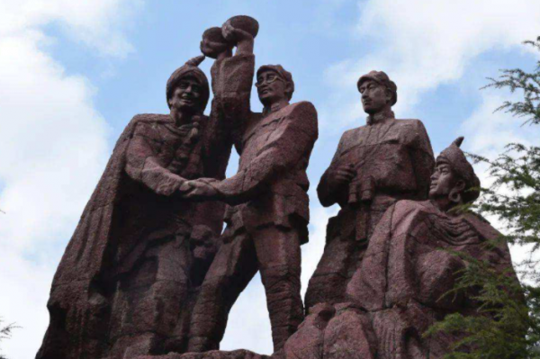 紅九軍團孤軍轉戰52天，上交數千大洋，周恩來：老九，你們發財了