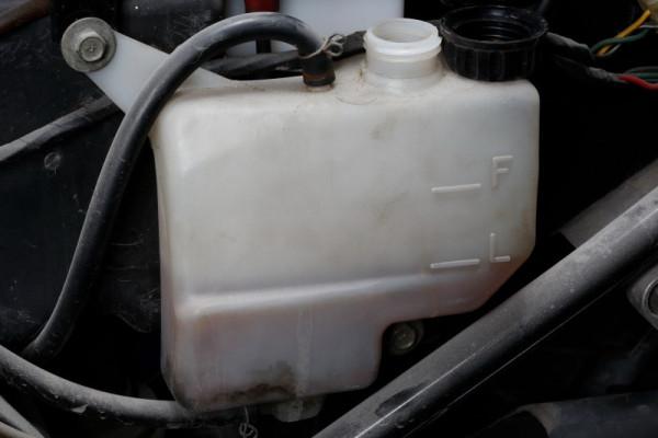 動手保養水冷式摩托車引擎的冷卻系統