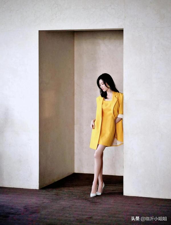 景甜，絕美顏值，高貴氣質，人間富貴花的美譽，這樣的甜甜太美啦