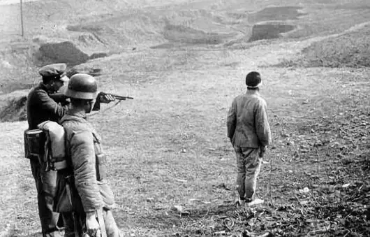 南京大屠殺戰犯被處決現場,殺一次太便宜他們了 南京大屠殺戰犯被處決現場,殺一次太便宜他們了