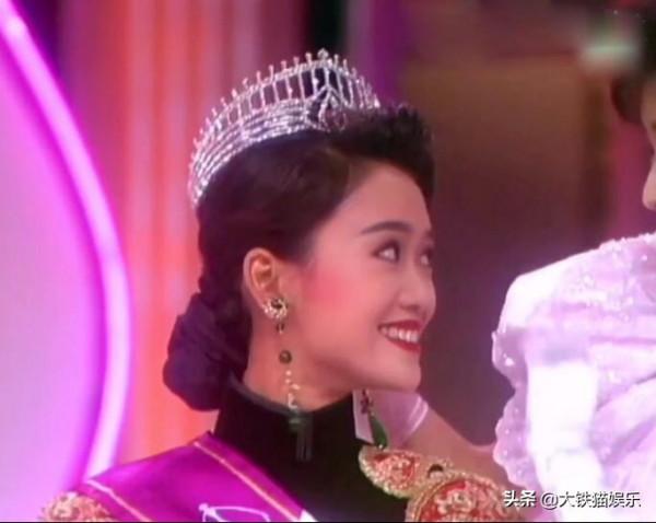 鼻子塌也漂亮的女明星,只服這四位,誰說面部一枝花全靠鼻當家? 鼻子塌也漂亮的女明星,只服這四位,誰說面部一枝花全靠鼻當家?